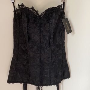Frederick’s of Hollywood Dream Corset